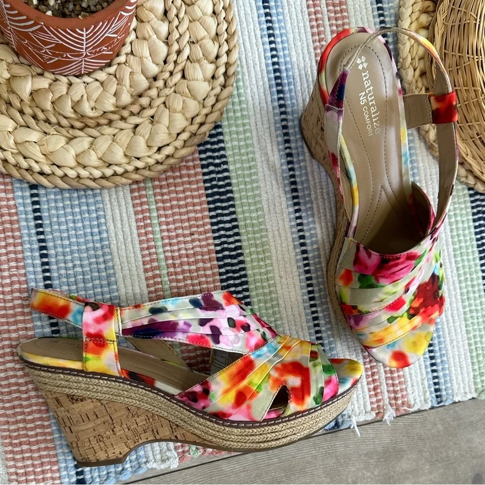 Naturalizer Lulianna Floral Ankle Strap Wedge Sandal Heel Shoes Size 8 1/2W